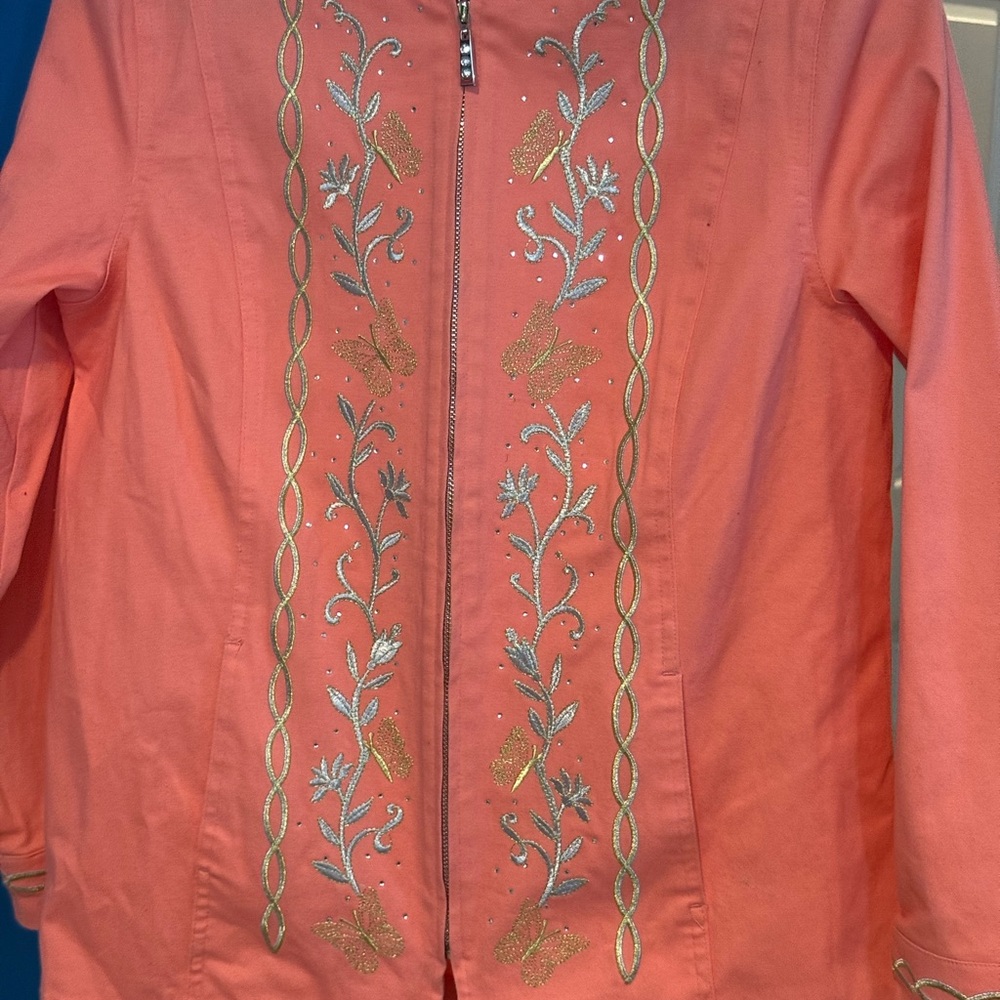 Quacker Factory Embroidered Coral Jacket.. Size S.. perfect condition
